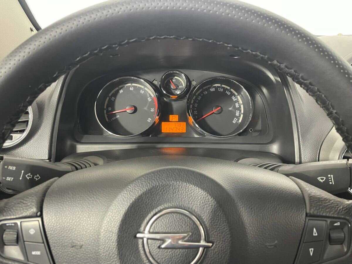 Купить Opel Antara с пробегом. Фото: #7