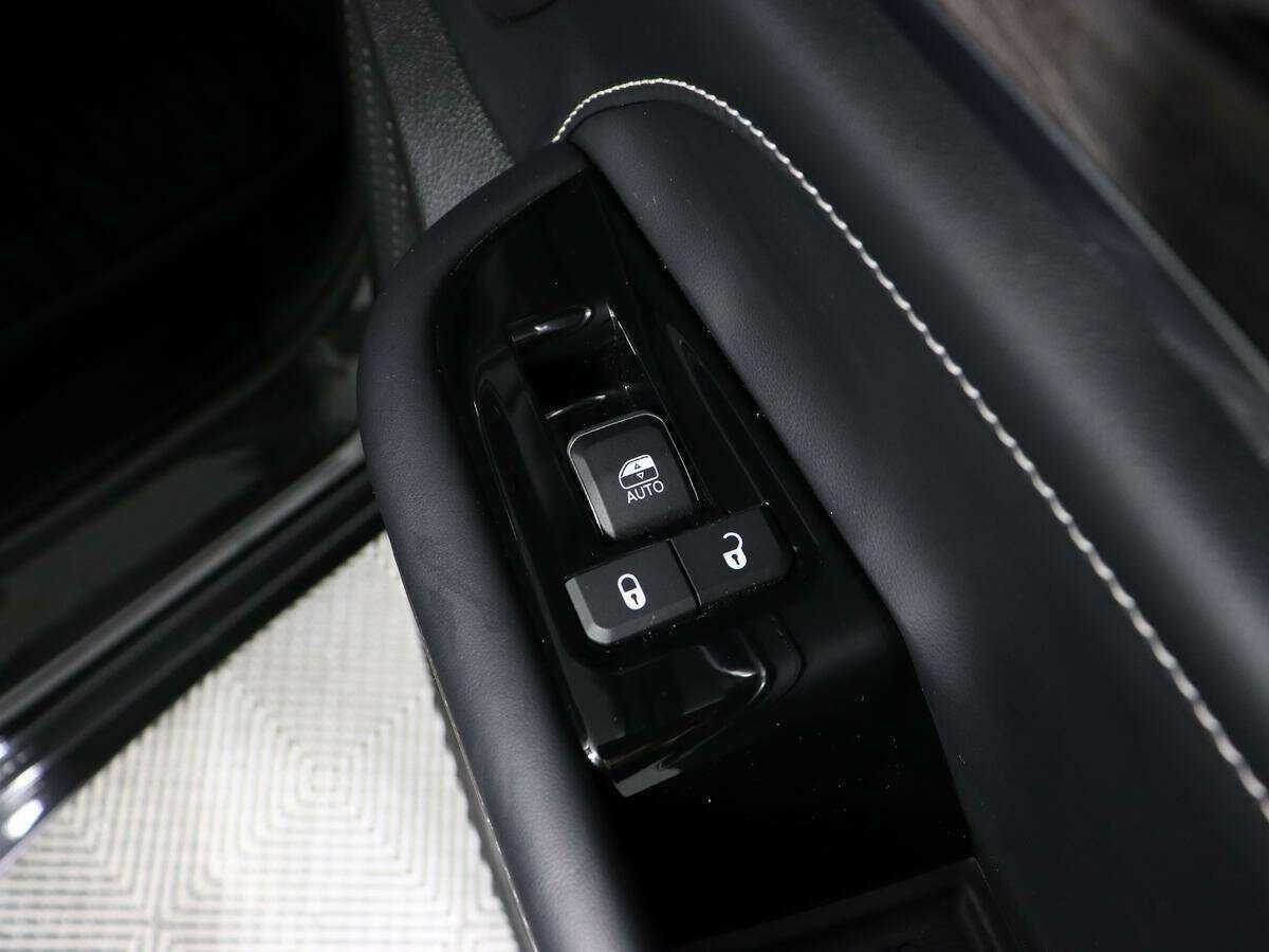 Купить Jeep Grand Cherokee с пробегом. Фото: #13