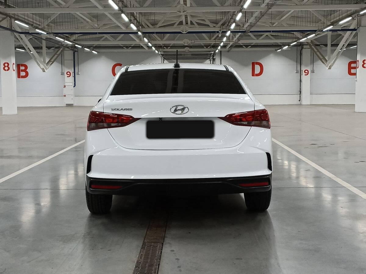 Купить Hyundai Solaris с пробегом. Фото: #5