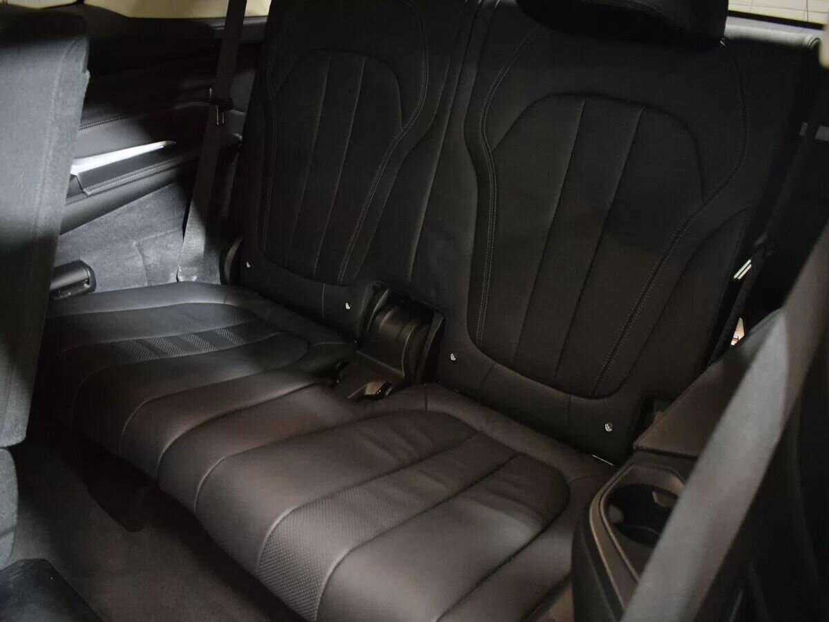 Купить BMW X7 с пробегом. Фото: #9