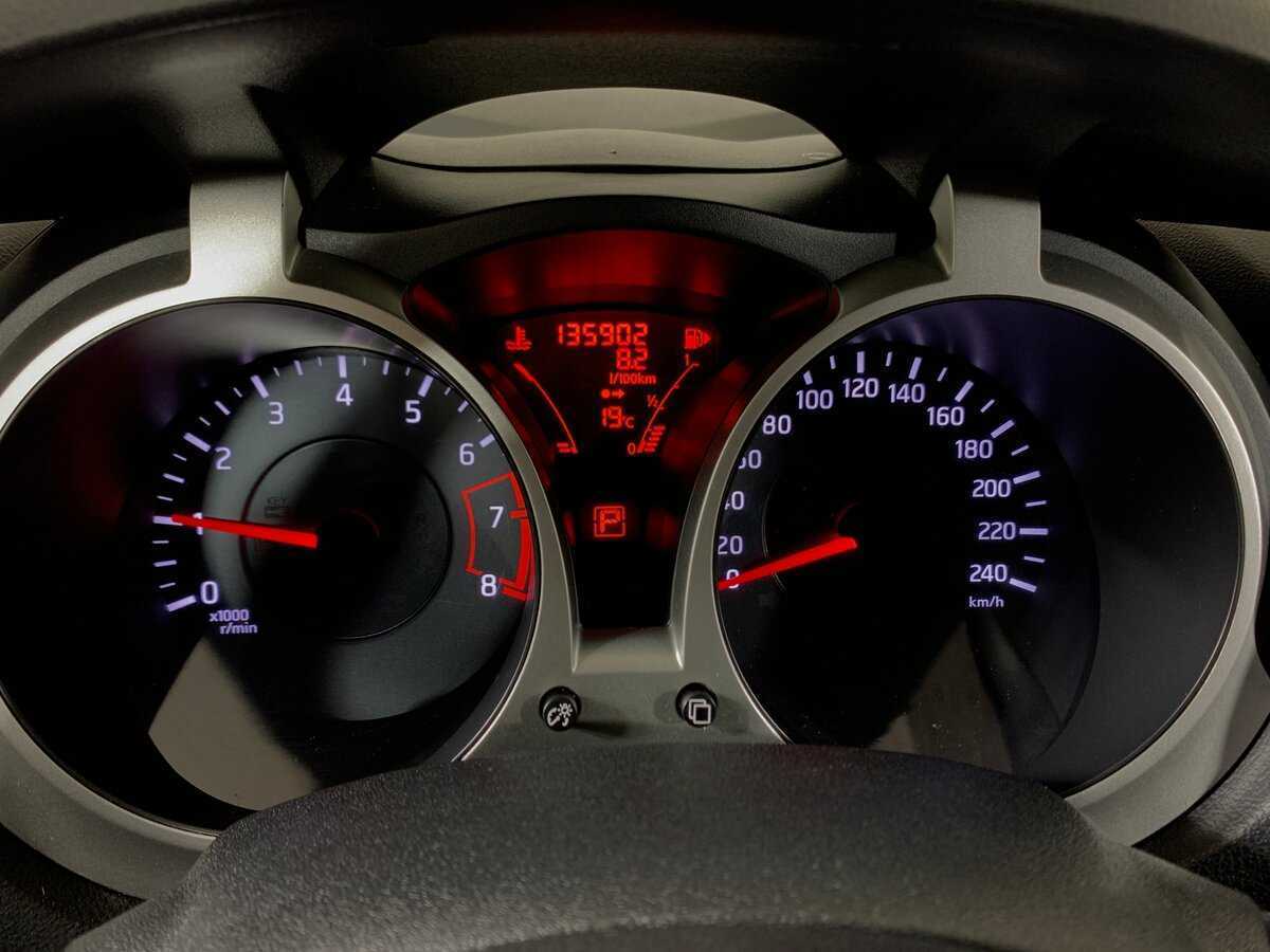 Купить Nissan Juke с пробегом. Фото: #14