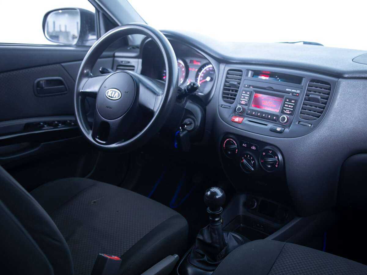 Купить Kia Rio с пробегом. Фото: #10