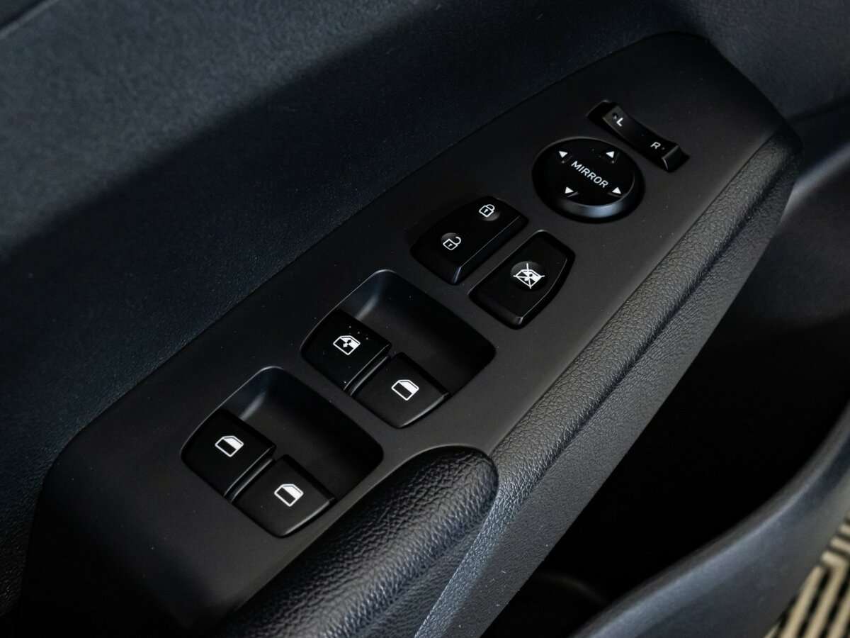 Купить Hyundai Solaris с пробегом. Фото: #13