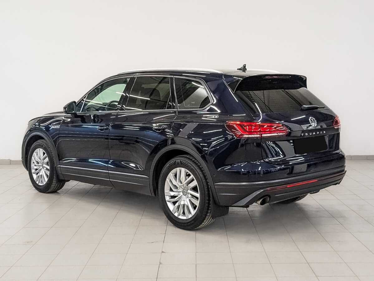 Купить Volkswagen Touareg с пробегом. Фото: #6
