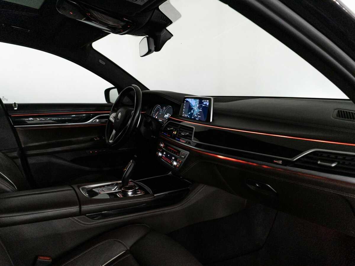 Купить BMW 7 серии с пробегом. Фото: #26