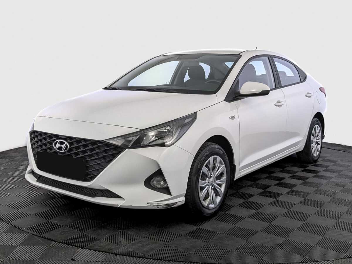 Купить Hyundai Solaris с пробегом. Фото: #0
