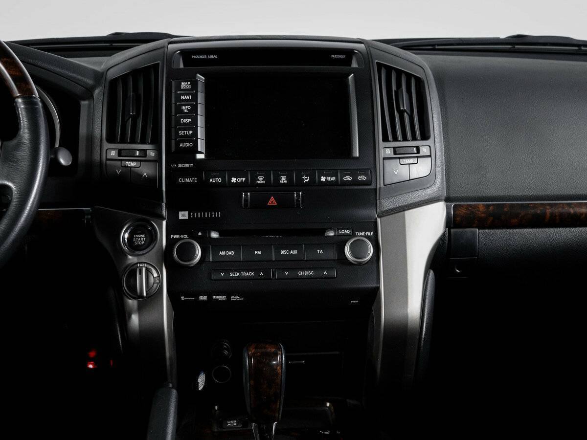 Купить Toyota Land Cruiser с пробегом. Фото: #12