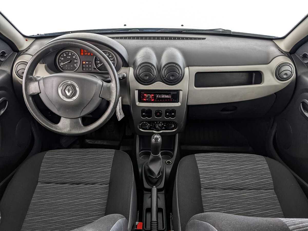 Купить Renault Sandero с пробегом. Фото: #9