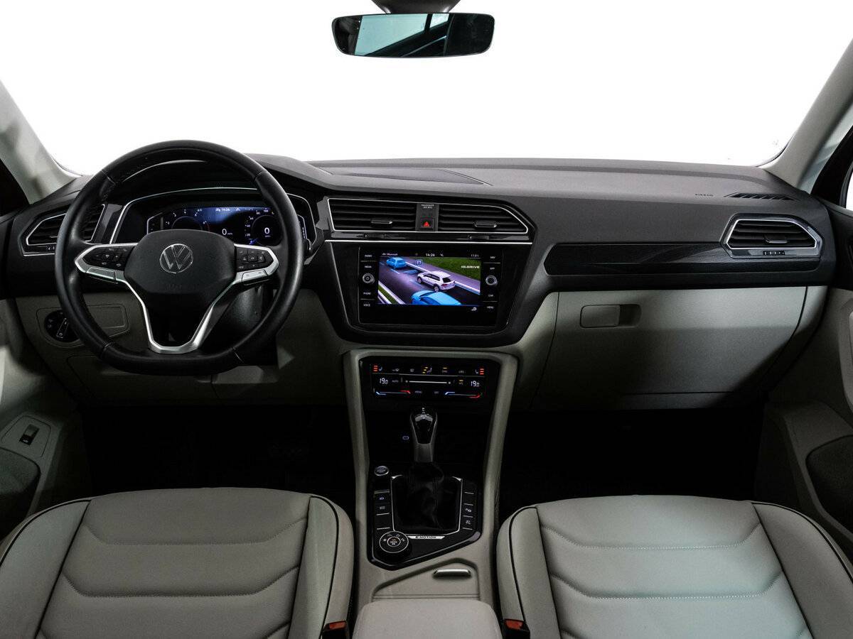 Купить Volkswagen Tiguan с пробегом. Фото: #7