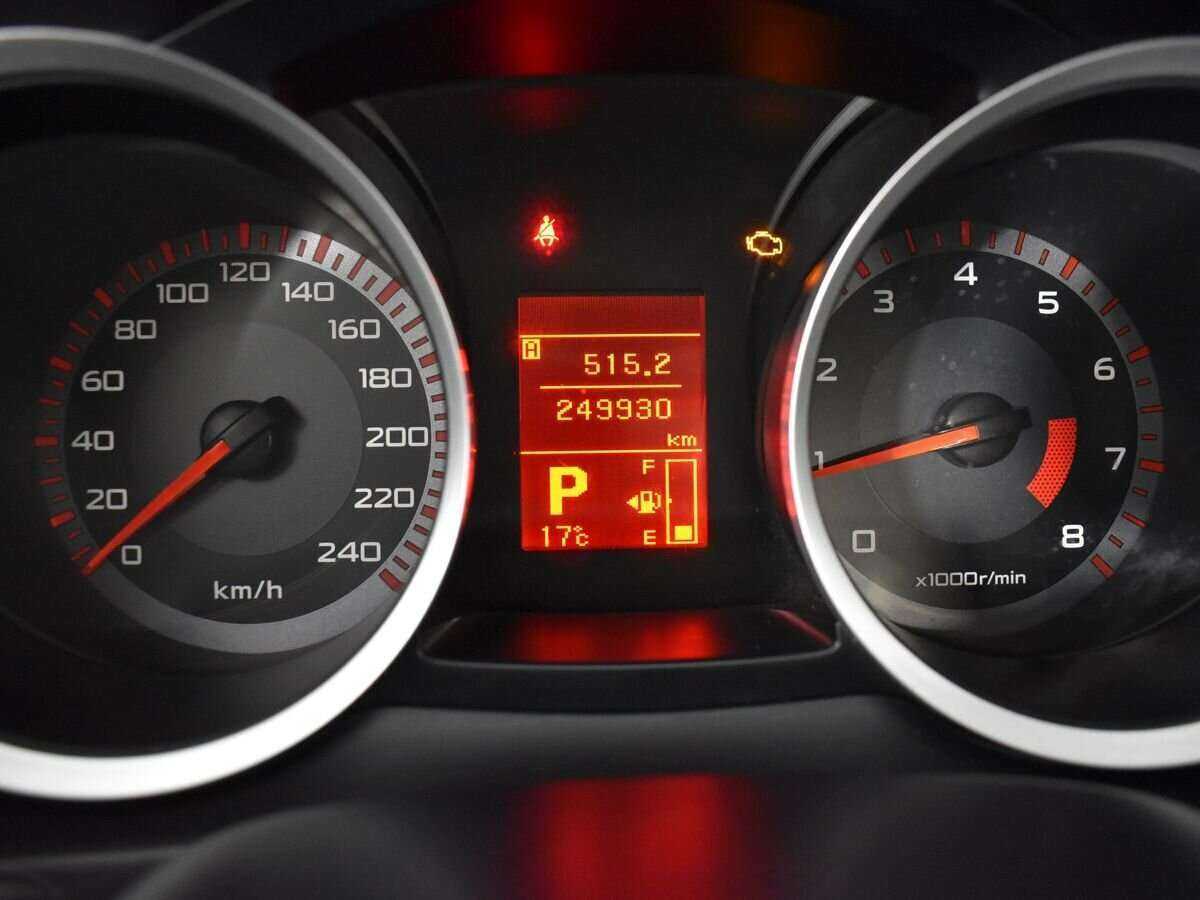 Купить Mitsubishi Lancer с пробегом. Фото: #11