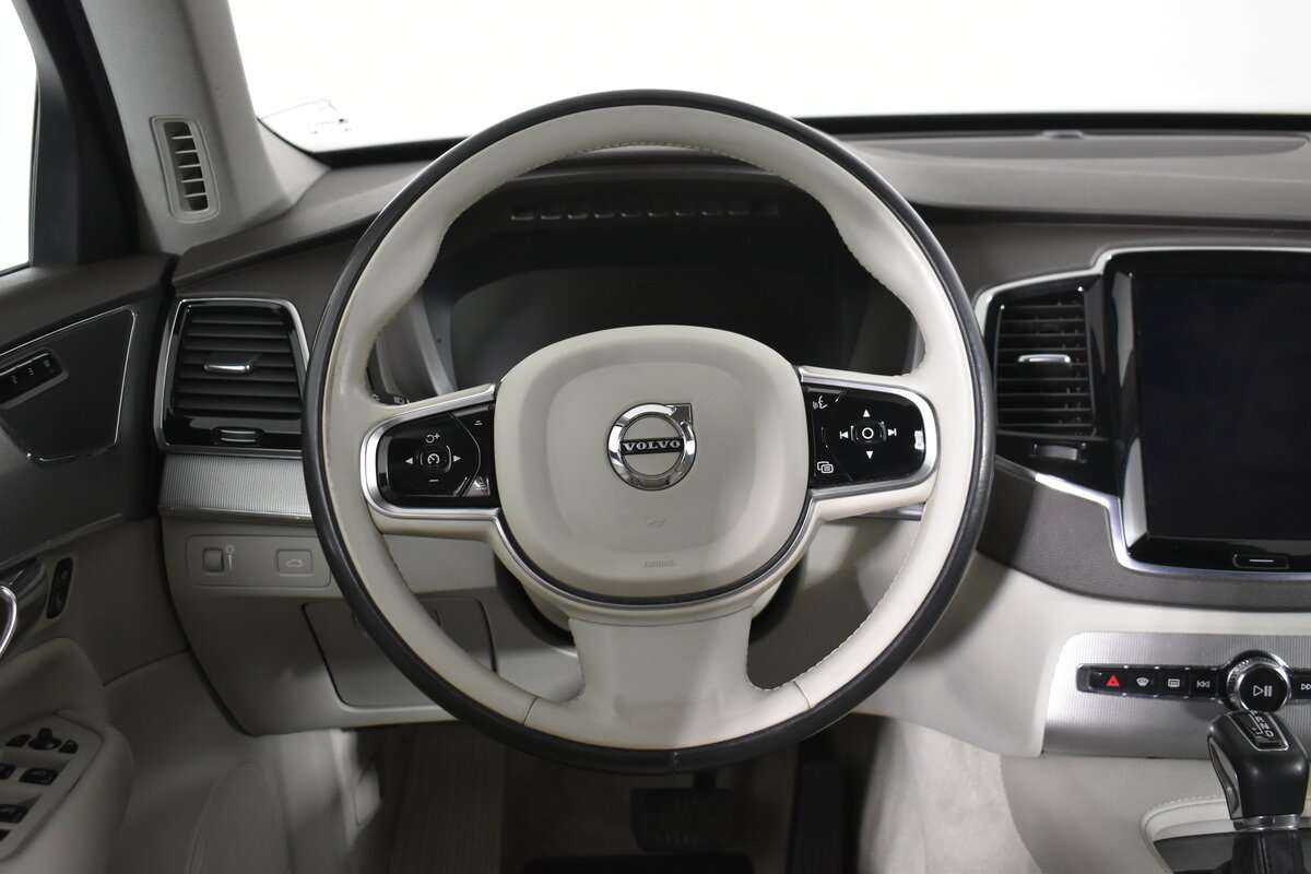 Купить Volvo XC90 с пробегом. Фото: #14