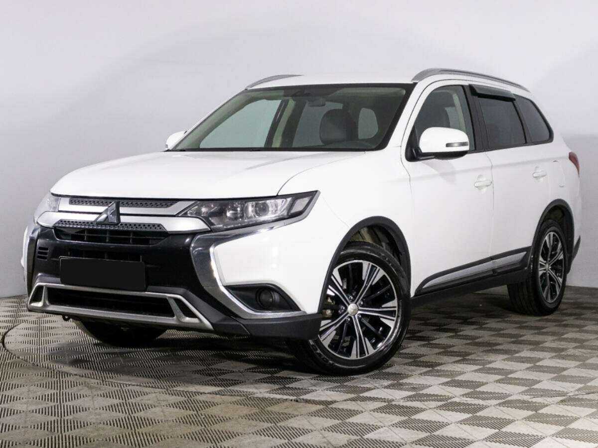 Купить Mitsubishi Outlander с пробегом. Посмотреть фото
