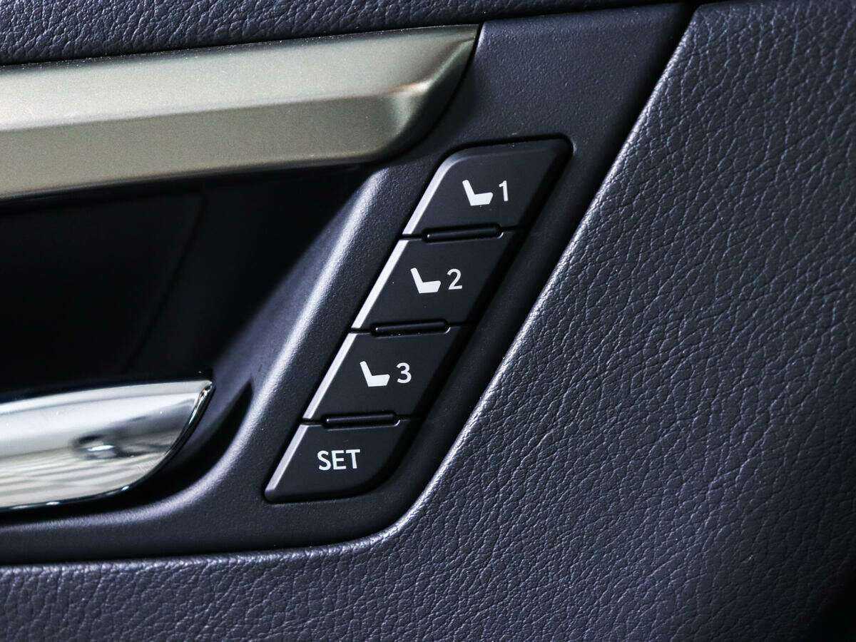 Купить Lexus RX с пробегом. Фото: #21