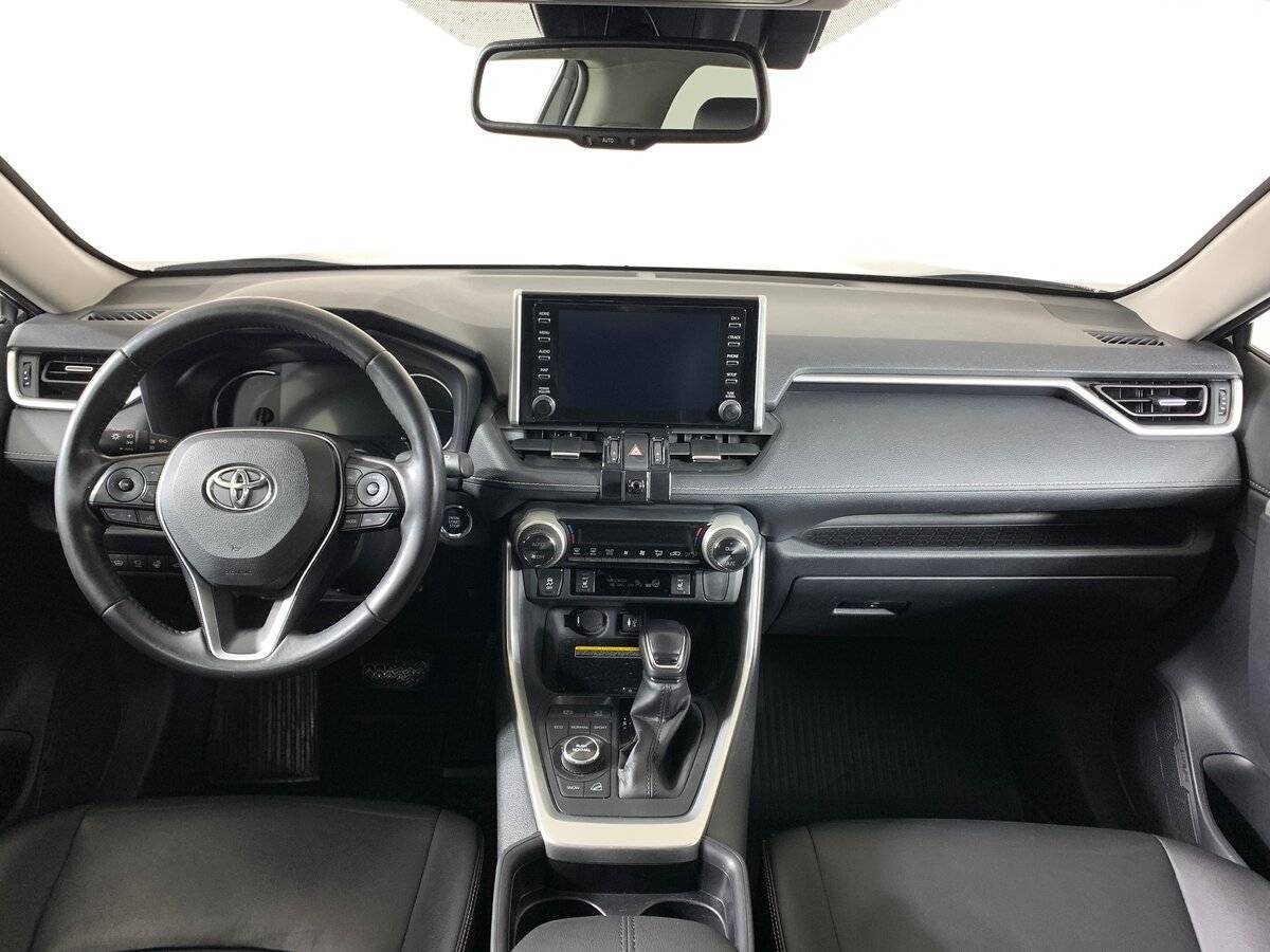Купить Toyota RAV4 с пробегом. Фото: #11