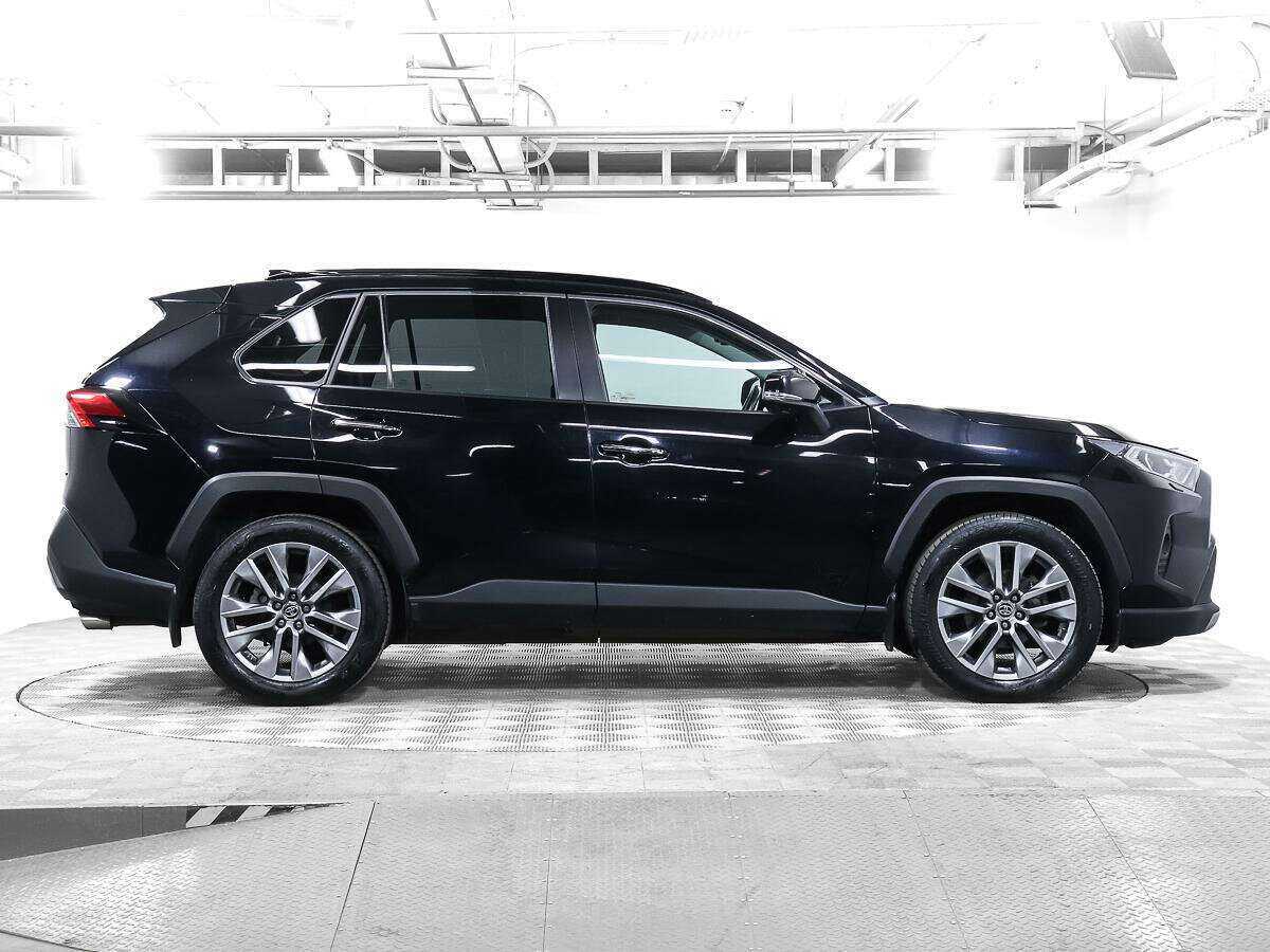 Купить Toyota RAV4 с пробегом. Фото: #3