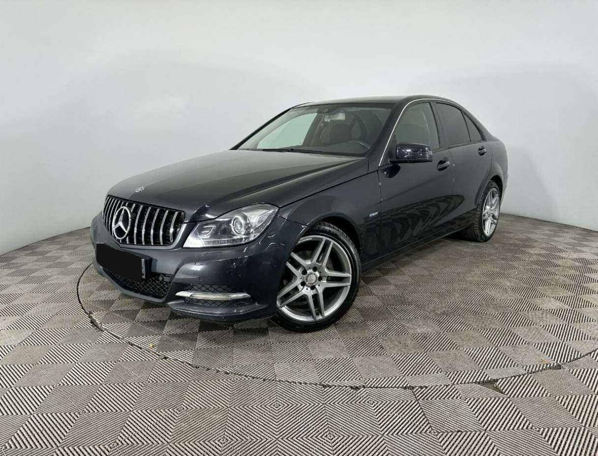 Купить Mercedes-Benz C-Класс с пробегом. Посмотреть фото