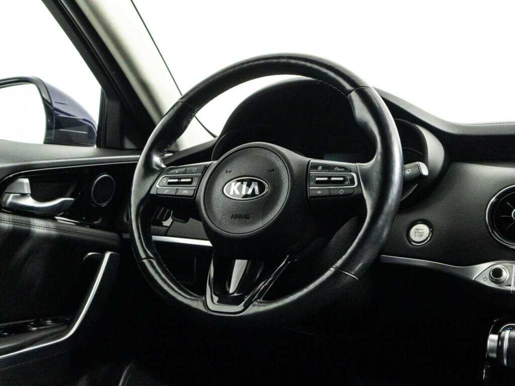 Купить Kia Stinger с пробегом. Фото: #19