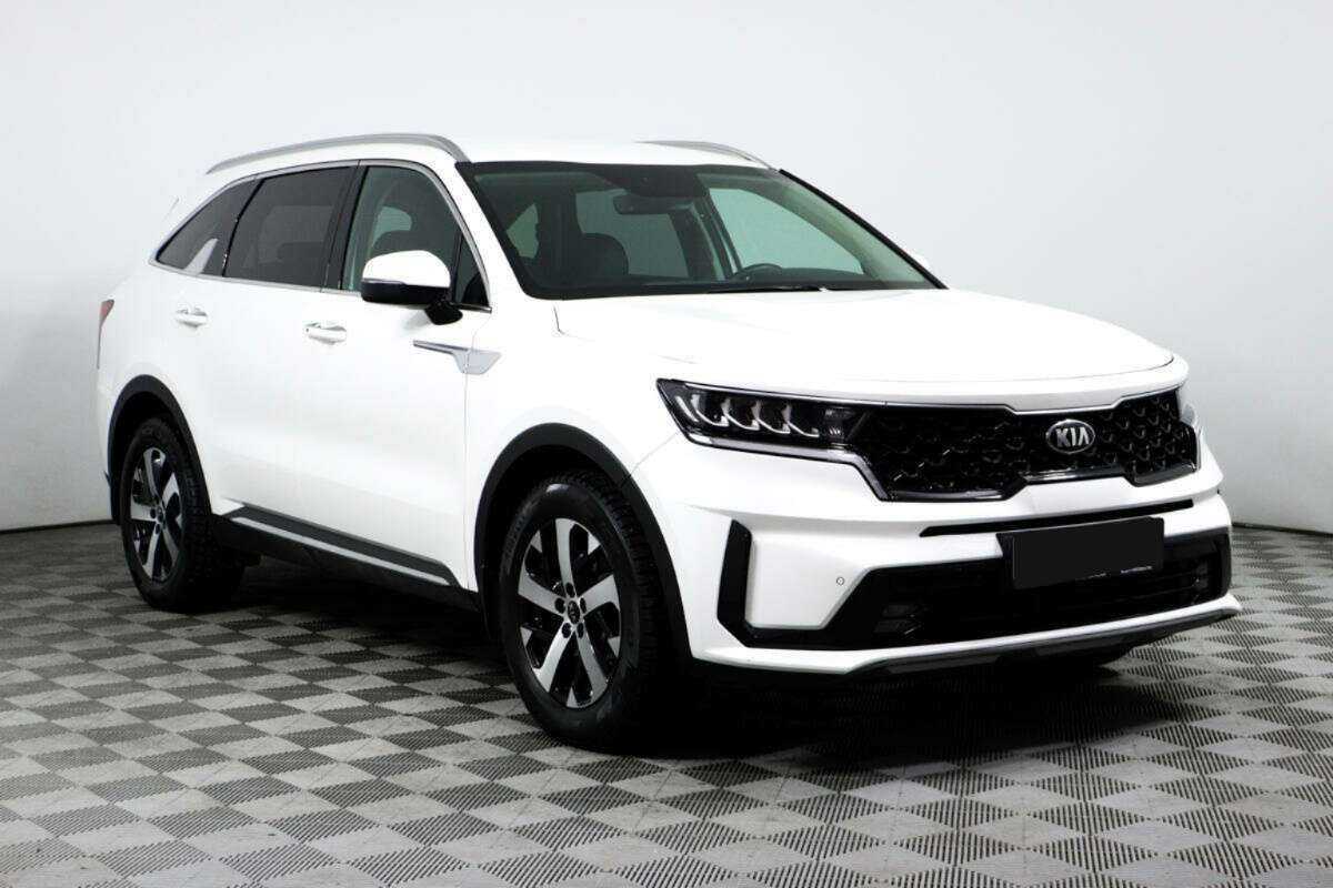 Купить Kia Sorento с пробегом. Фото: #2