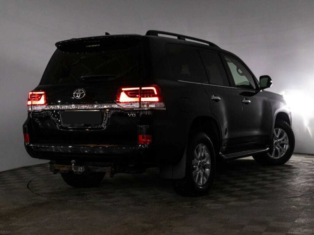 Купить Toyota Land Cruiser с пробегом. Фото: #25