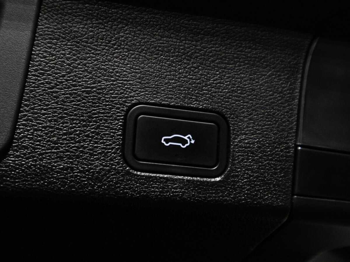 Купить Geely Tugella с пробегом. Фото: #14