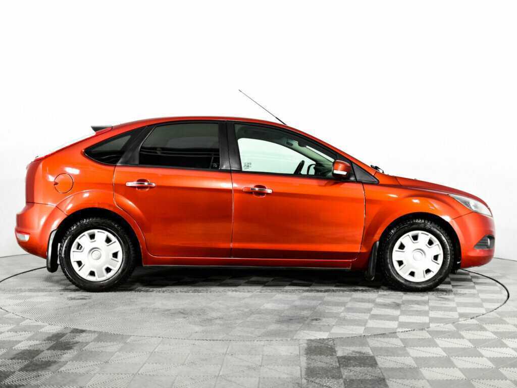 Купить Ford Focus с пробегом. Фото: #3