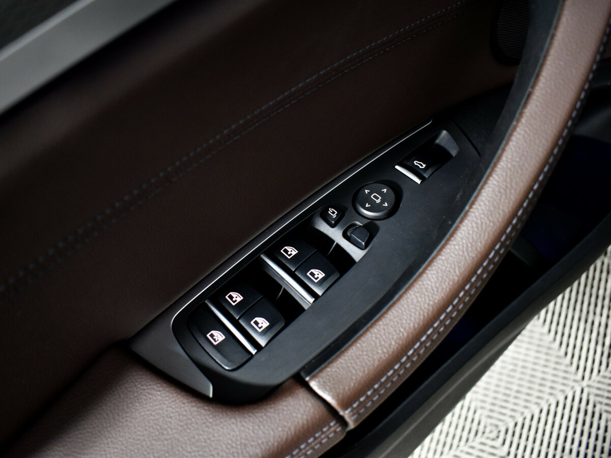 Купить BMW X3 с пробегом. Фото: #14