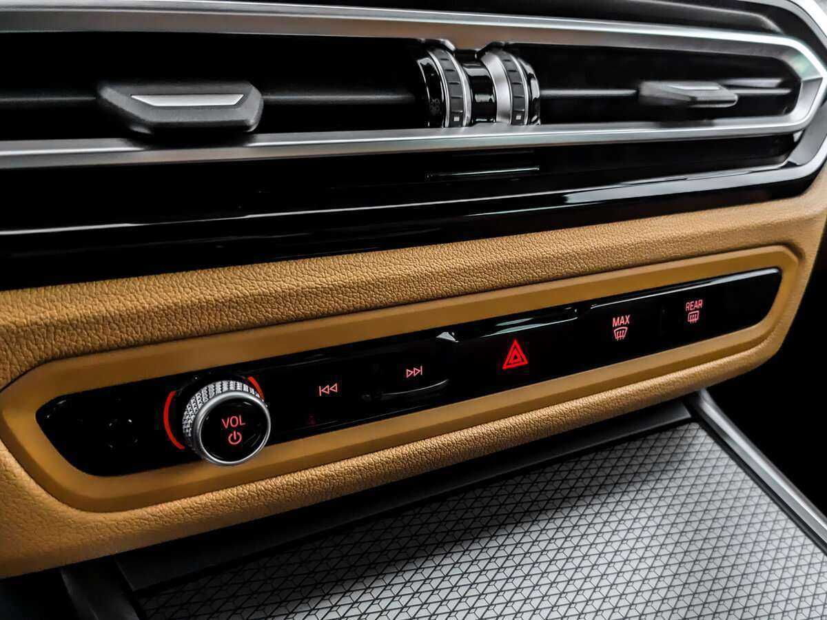 Купить BMW 3 серии с пробегом. Фото: #22