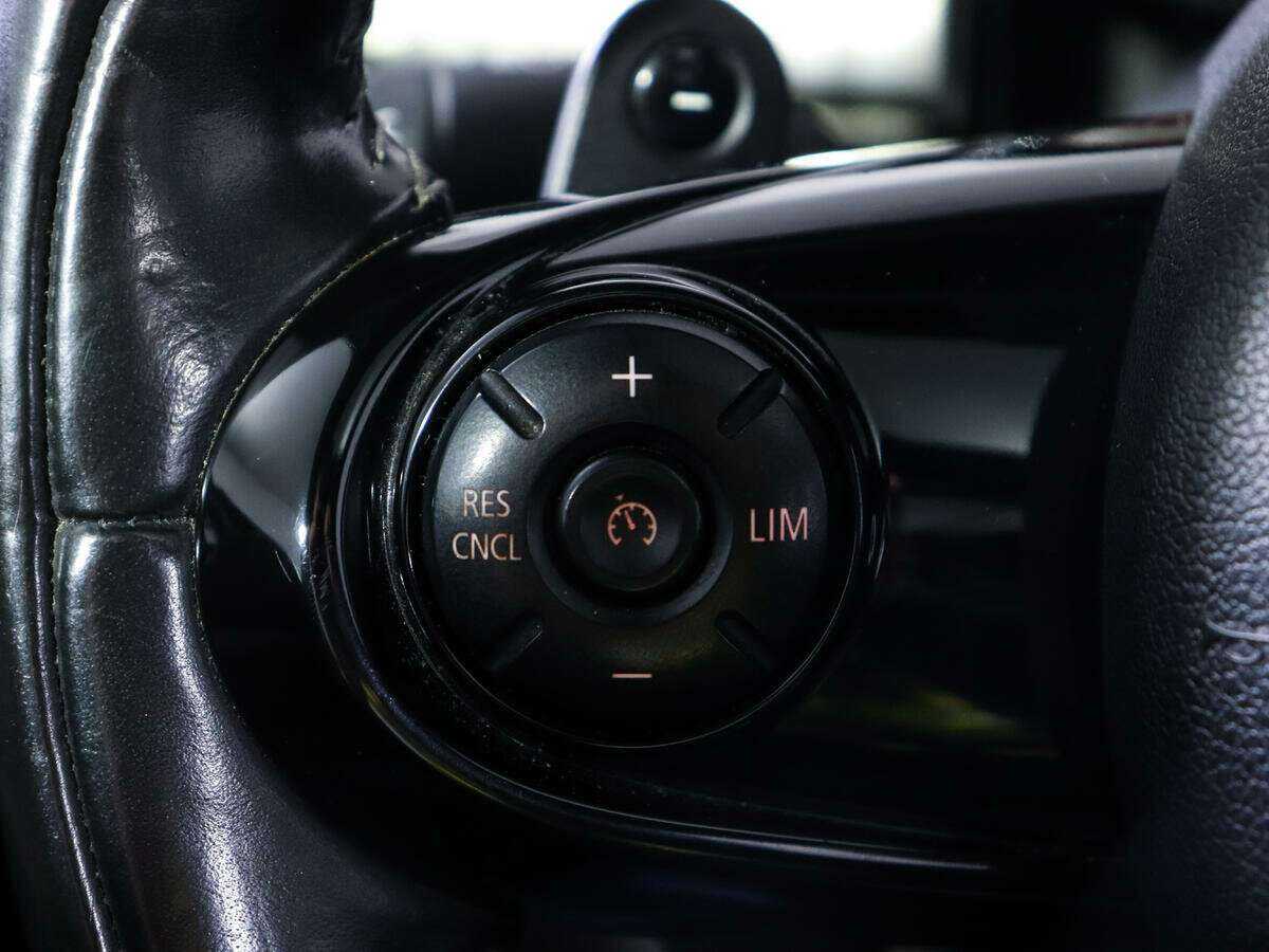 Купить Mini Clubman с пробегом. Фото: #13