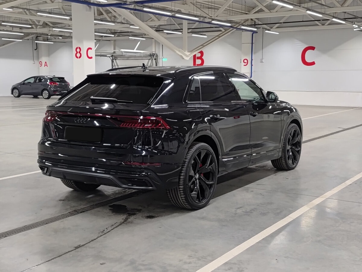 Купить Audi Q8 с пробегом. Фото: #4