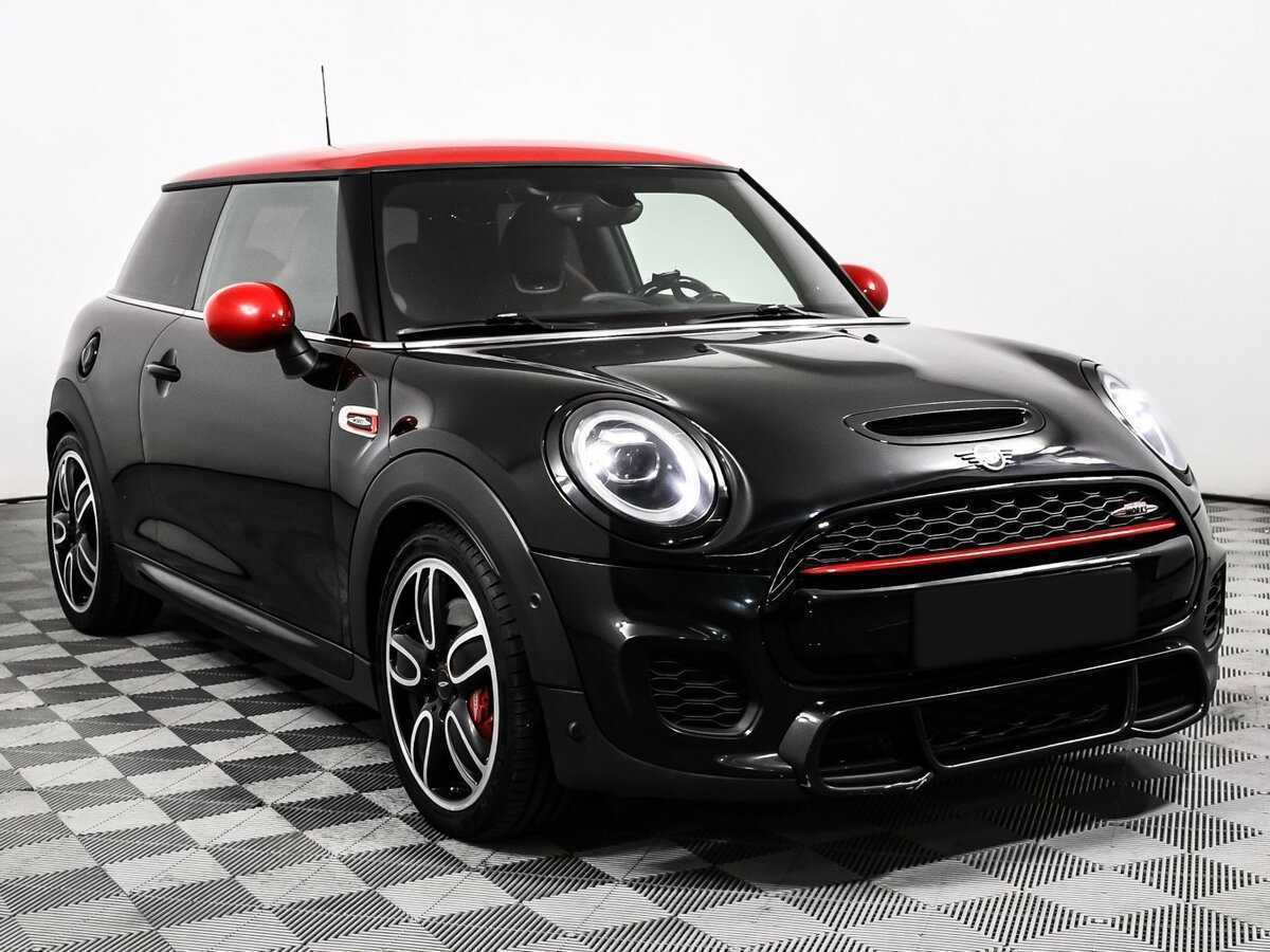 Купить Mini Hatch с пробегом. Фото: #2