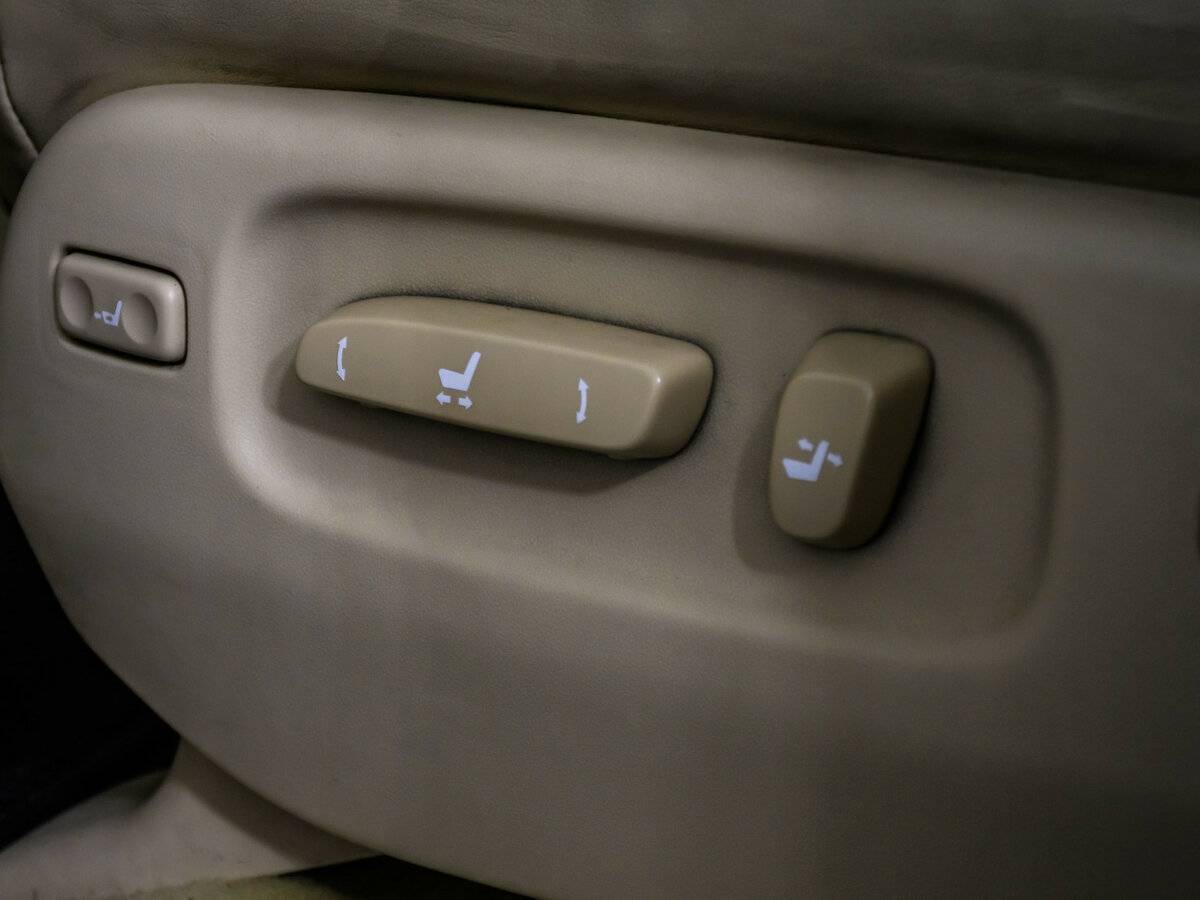Купить Lexus LX с пробегом. Фото: #17