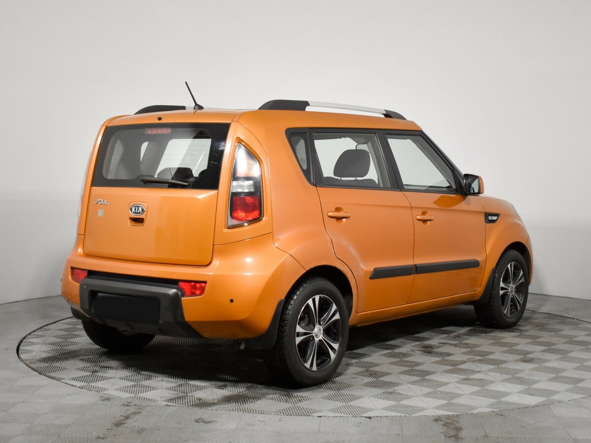 Купить Kia Soul с пробегом. Фото: #4