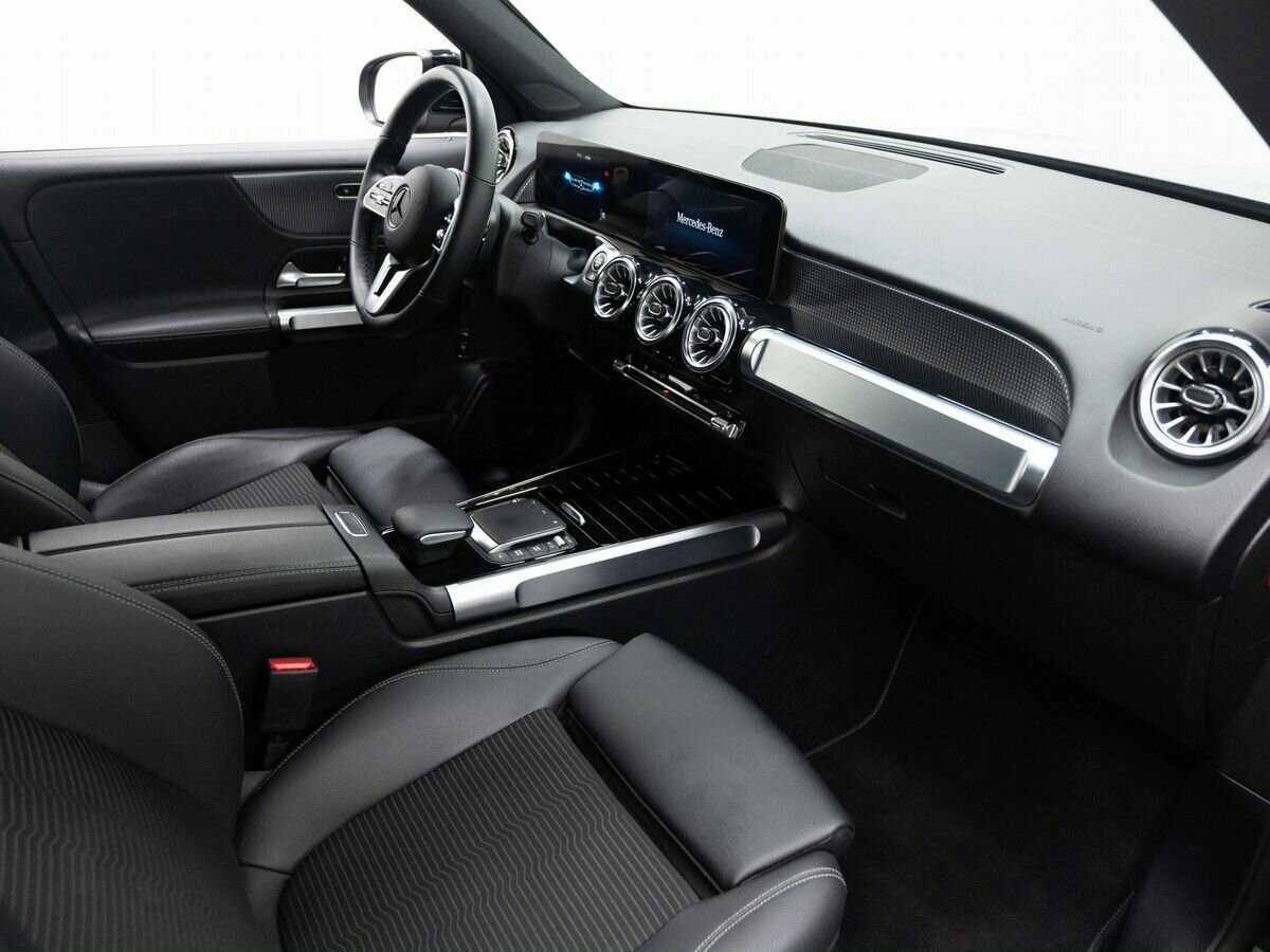 Купить Mercedes-Benz GLB с пробегом. Фото: #10