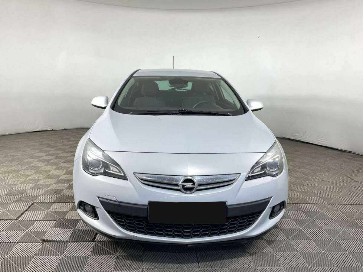 Купить Opel Astra с пробегом. Фото: #1
