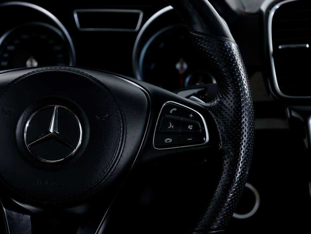 Купить Mercedes-Benz GLS с пробегом. Фото: #18