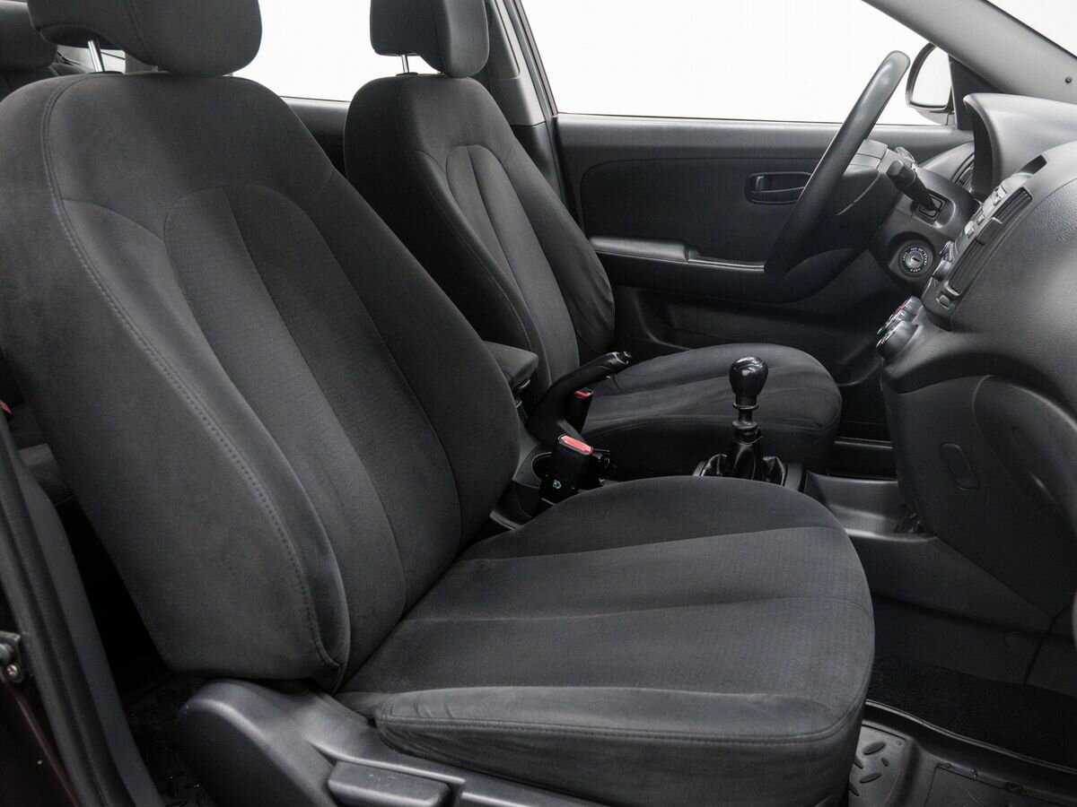 Купить Hyundai Elantra с пробегом. Фото: #7