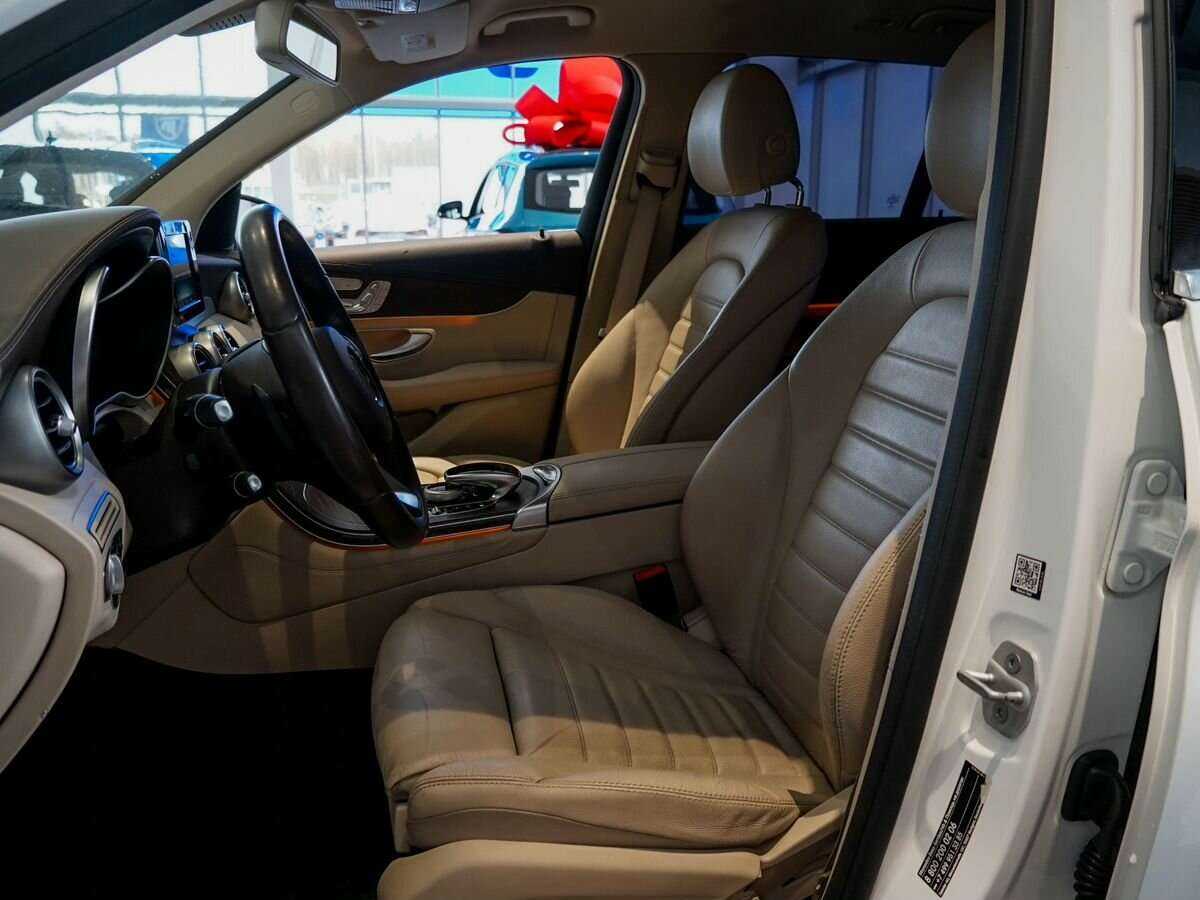 Купить Mercedes-Benz GLC с пробегом. Фото: #13