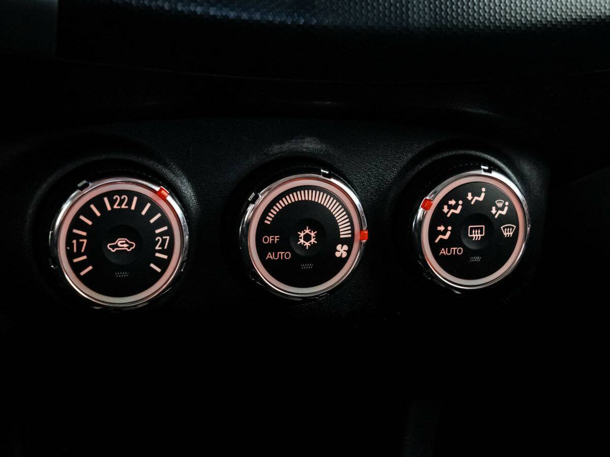 Купить Mitsubishi Outlander с пробегом. Фото: #13
