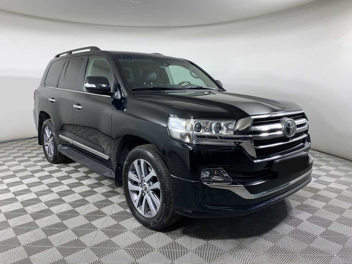 Купить Toyota Land Cruiser с пробегом. Фото: #2