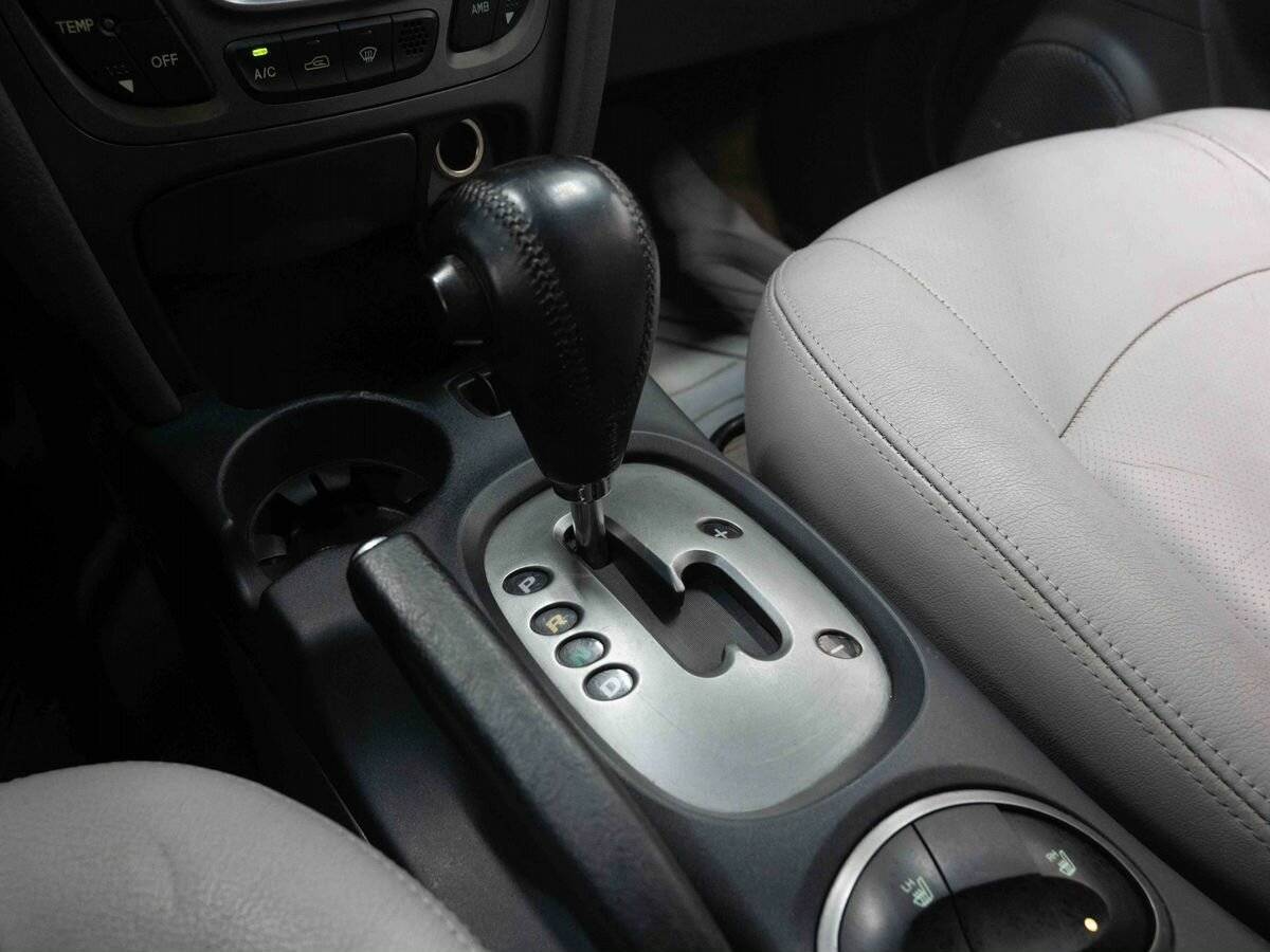 Купить Hyundai Santa Fe с пробегом. Фото: #18