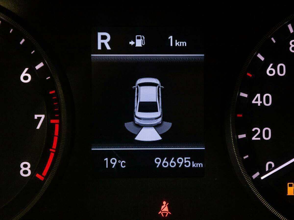 Купить Hyundai Solaris с пробегом. Фото: #15