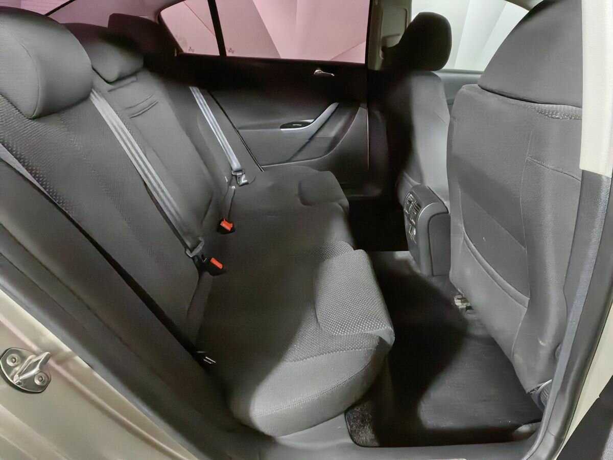 Купить Volkswagen Passat с пробегом. Фото: #11