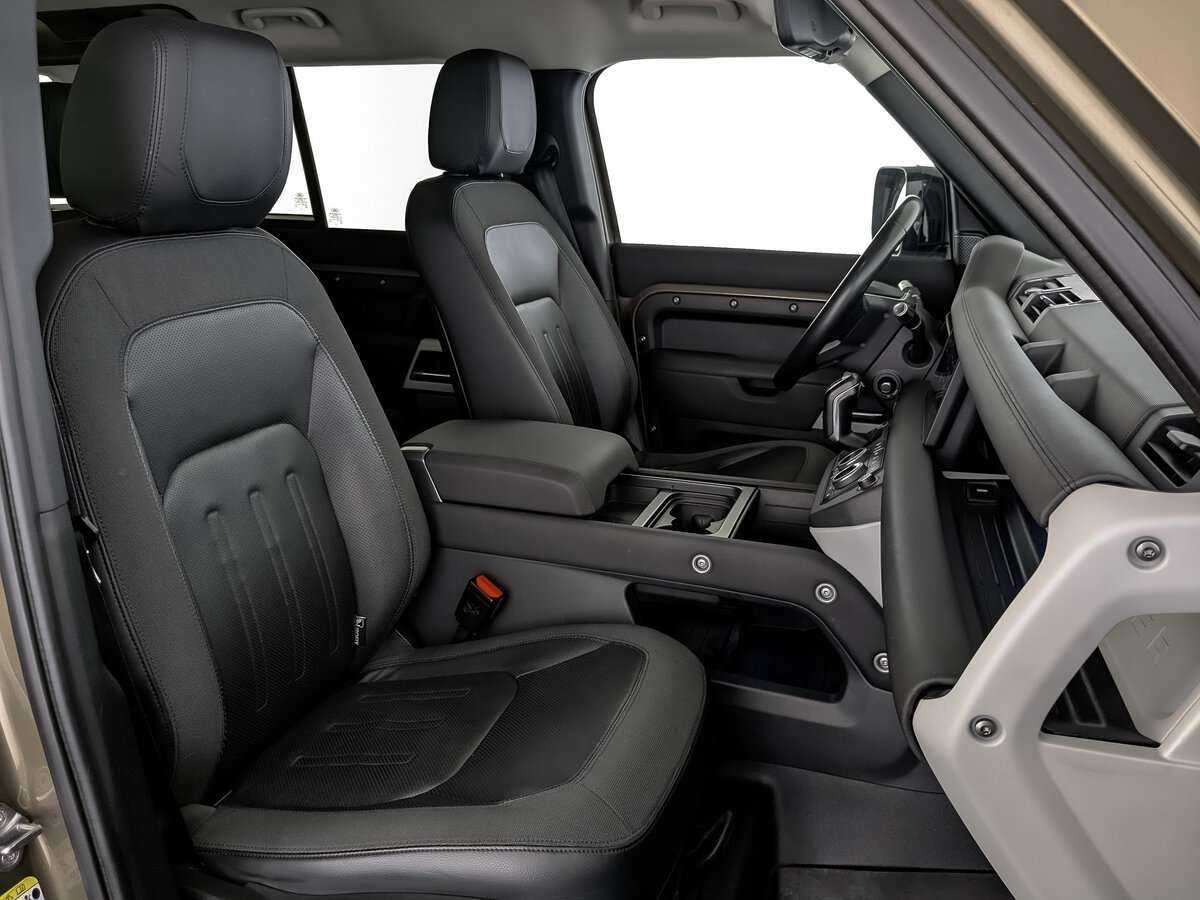 Купить Land Rover Defender с пробегом. Фото: #19