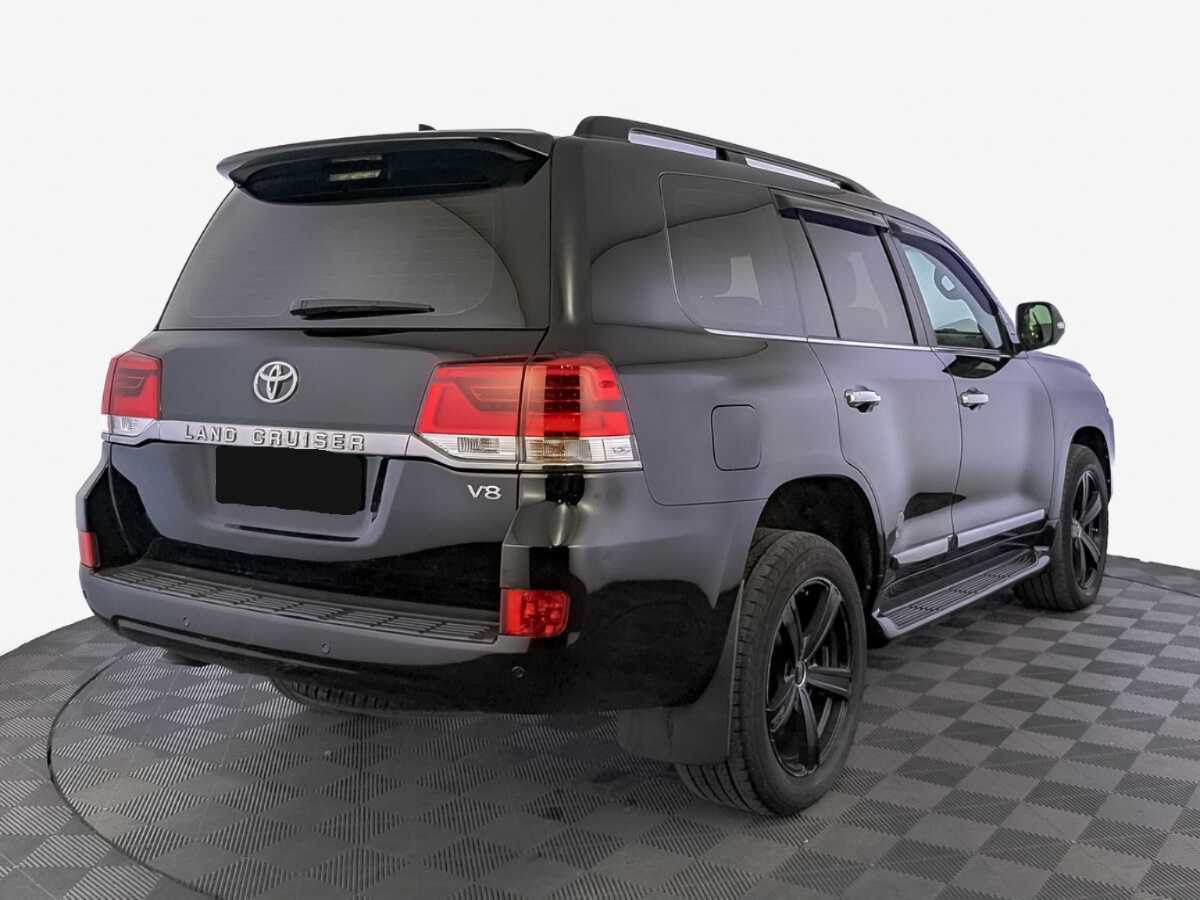 Купить Toyota Land Cruiser с пробегом. Фото: #4