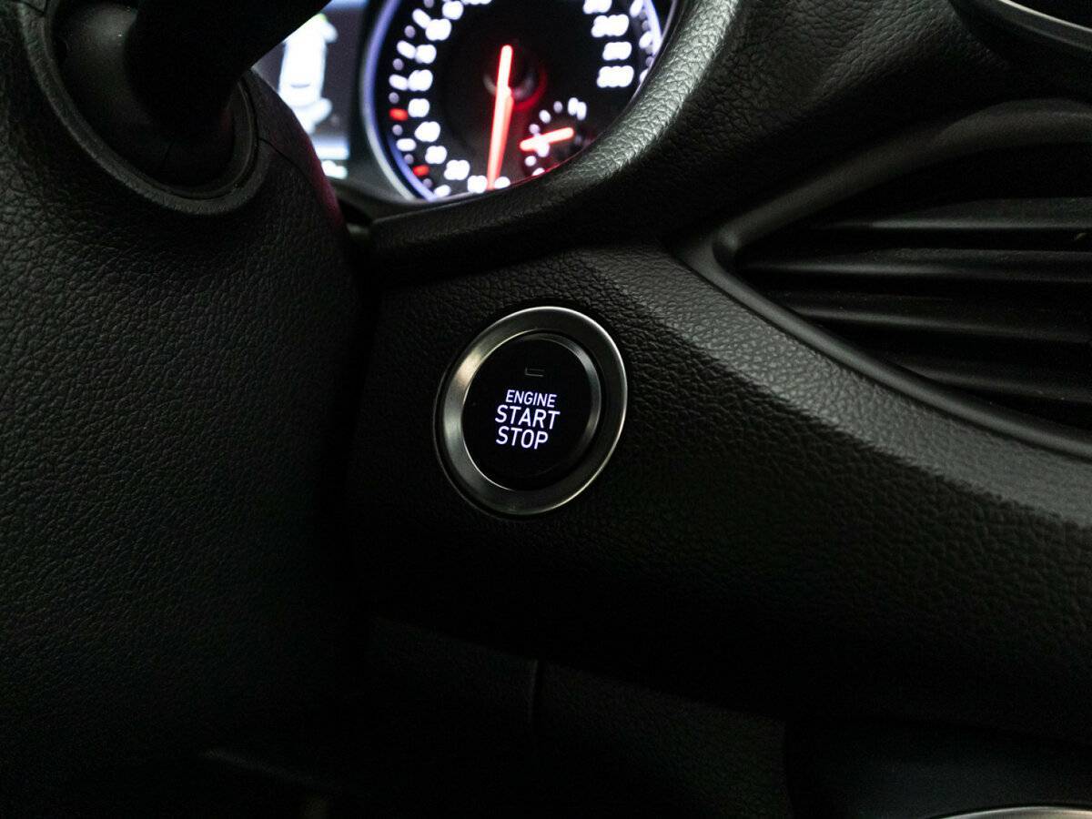 Купить Hyundai i30 N с пробегом. Фото: #18