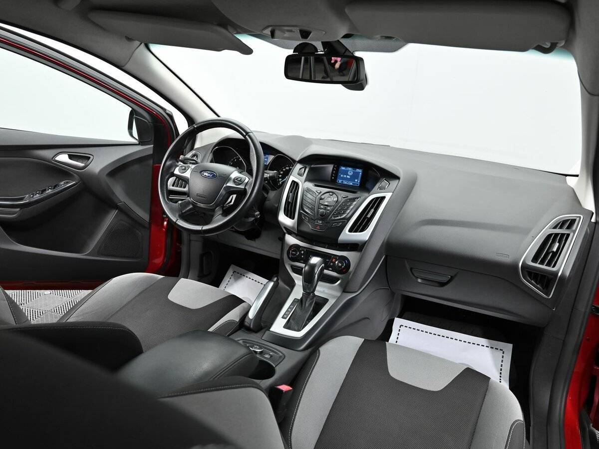 Купить Ford Focus с пробегом. Фото: #9