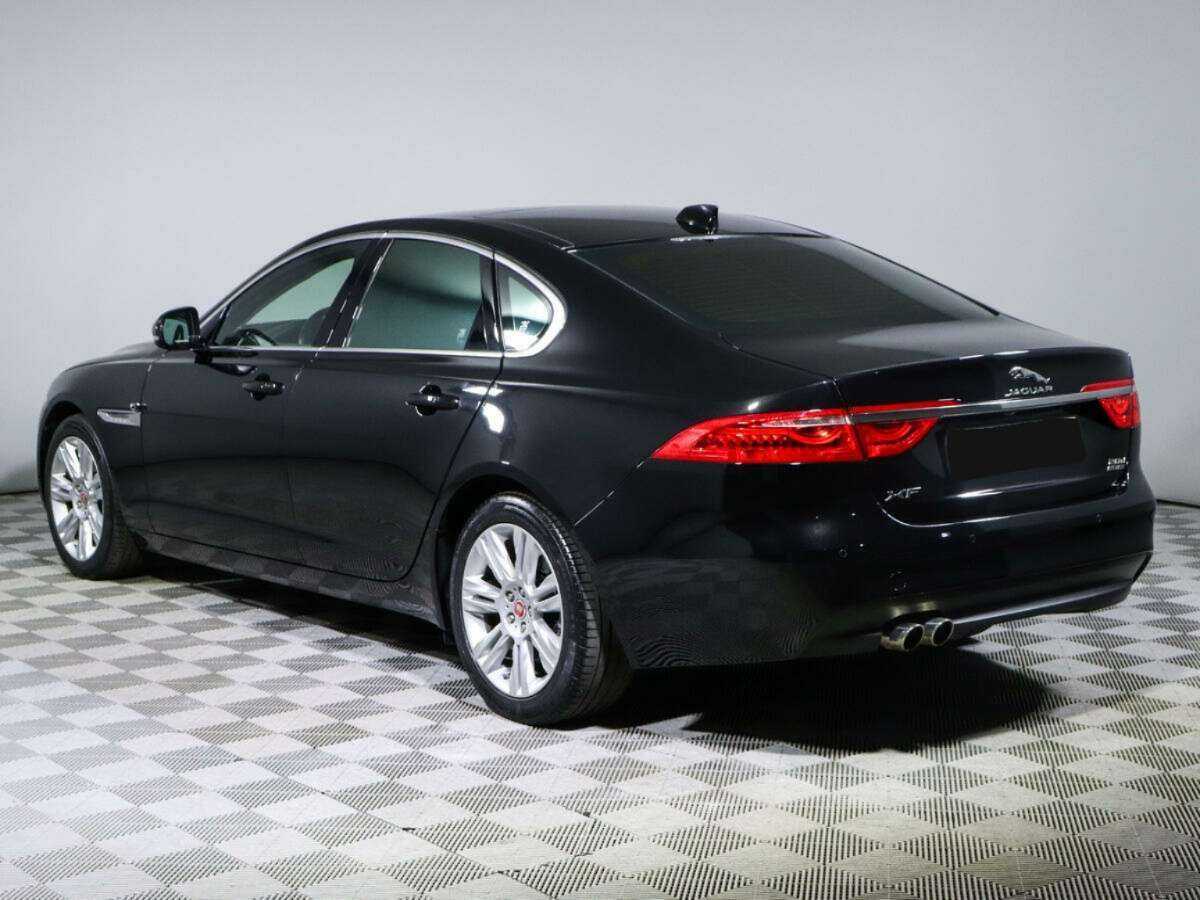 Купить Jaguar XF с пробегом. Фото: #5