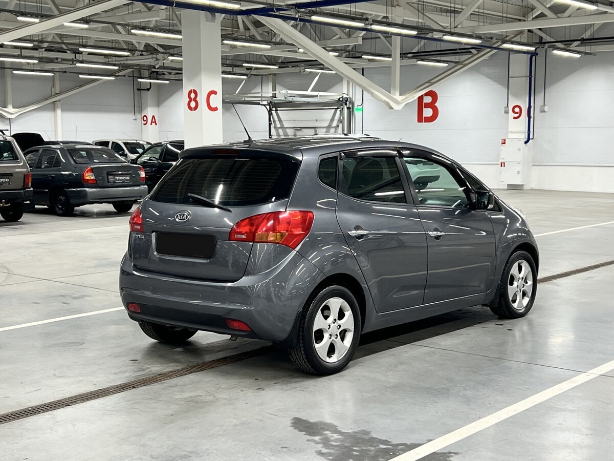 Купить Kia Venga с пробегом. Фото: #4