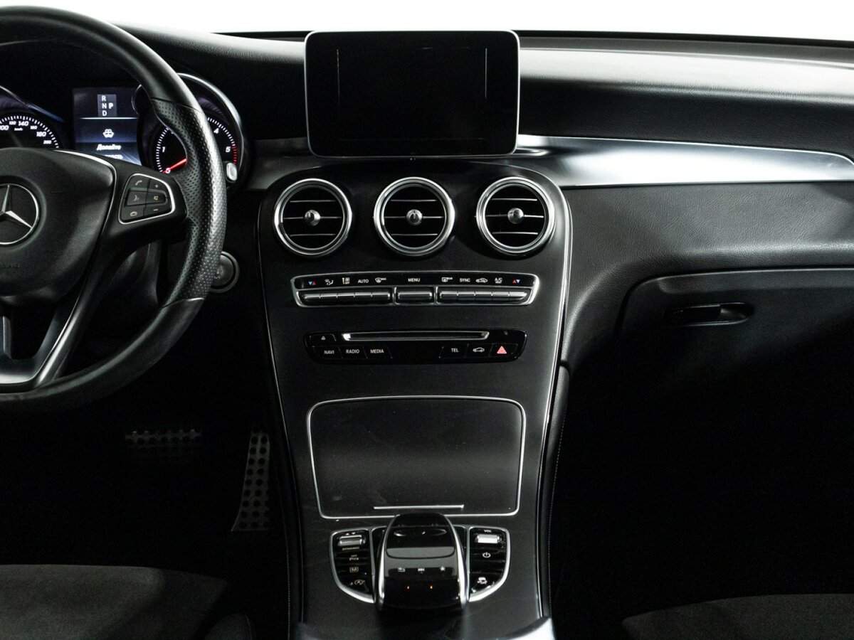 Купить Mercedes-Benz GLC Coupe с пробегом. Фото: #13