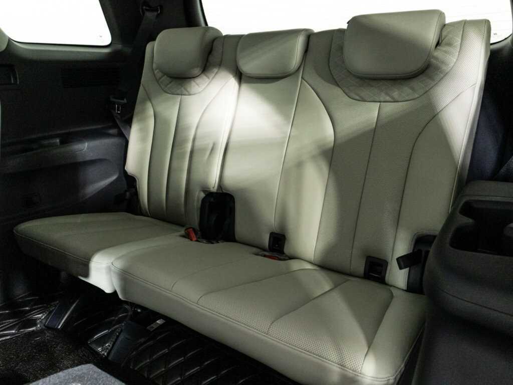 Купить Hyundai Palisade с пробегом. Фото: #16
